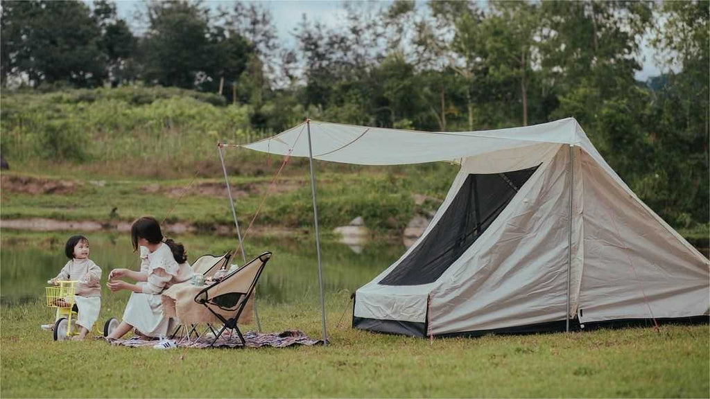 Hiking in Style: Fashionable Clothing Choices for Trail Enthusiasts