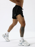 Men Drawstring Waist Split Hem Sports Shorts