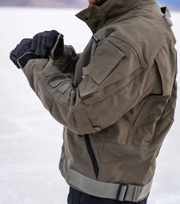 Men's Outdoor All-terrain Versatile Waterproof Warm Tactical Jacket