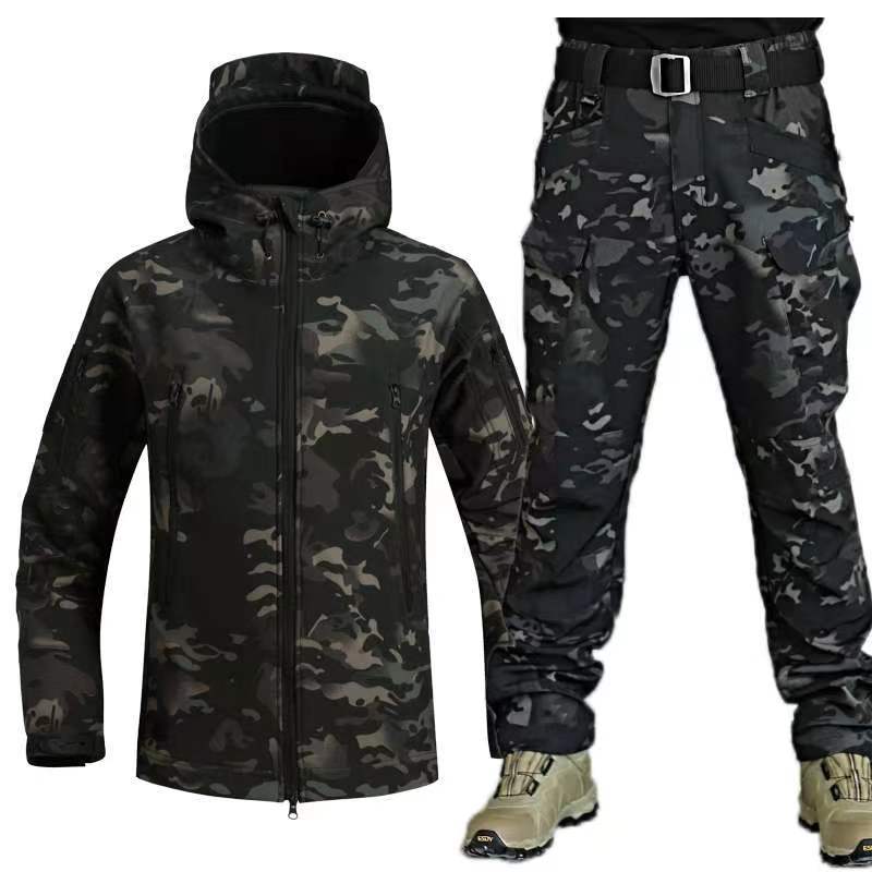 Autumn and Winter Outdoor Shark Skin Soft Shell Suit – Unisex Warm Camouflage Jacket and Pants Set
