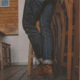 Lace-up casual brown Martin boots