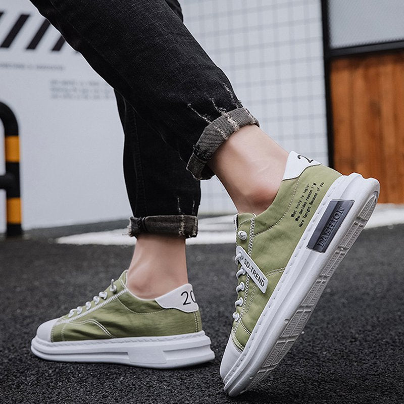 Men Daily Ice Silk Cloth Breathable Quick Drying Casual Sneakers